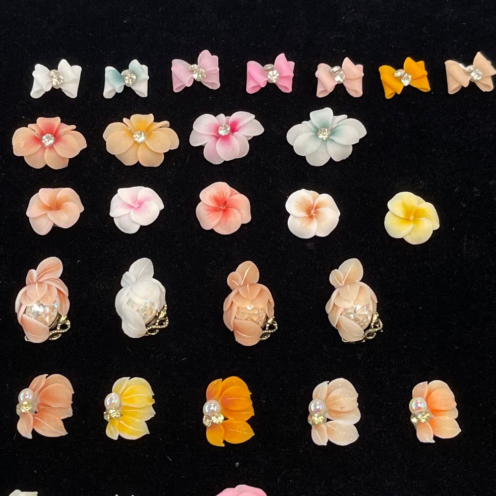 handmade acrylic 3D nail flowers - 4