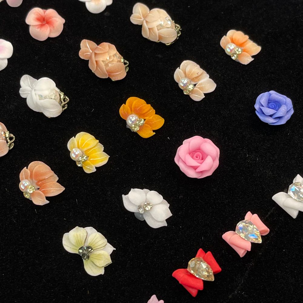 handmade acrylic 3D nail flowers - 9